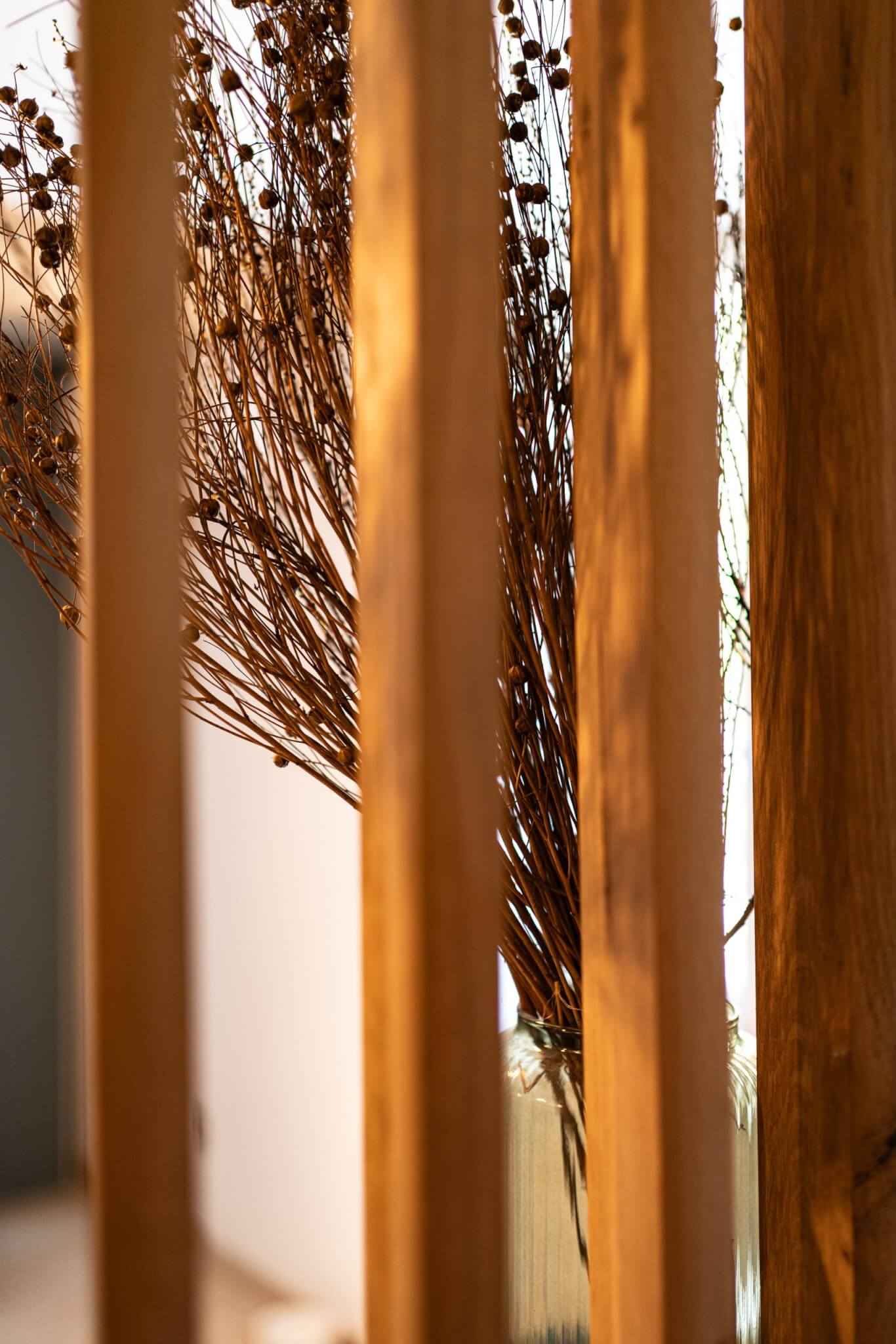 claustra bois tasseau de bois incliné